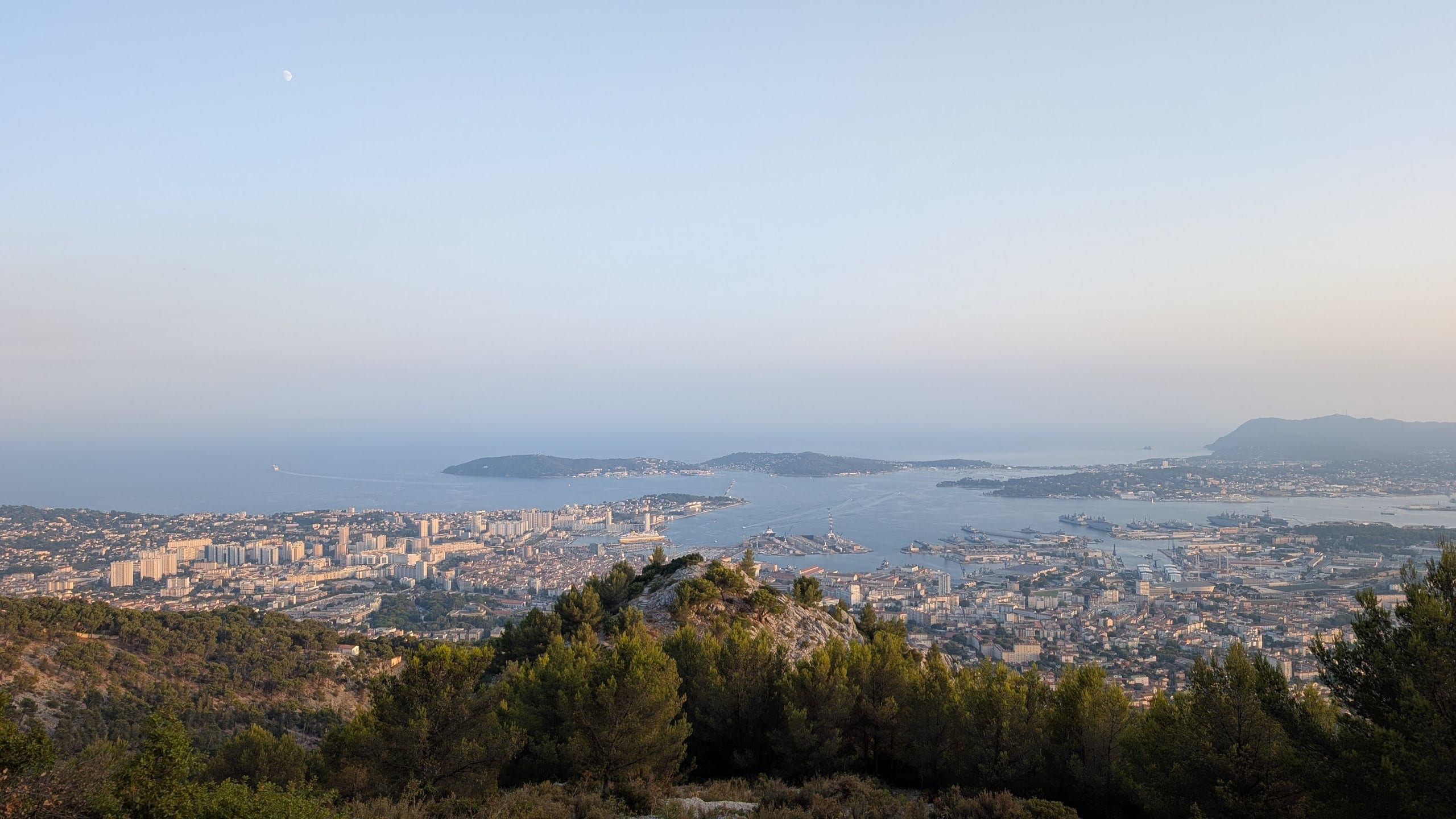 Toulon Deserves Three Days: A Navy Port at Half the Riviera Price